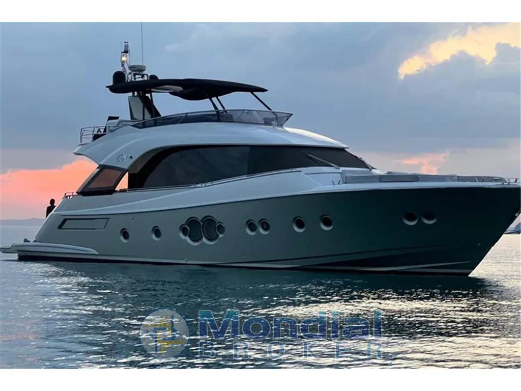 Monte Carlo Yachts MCY 70