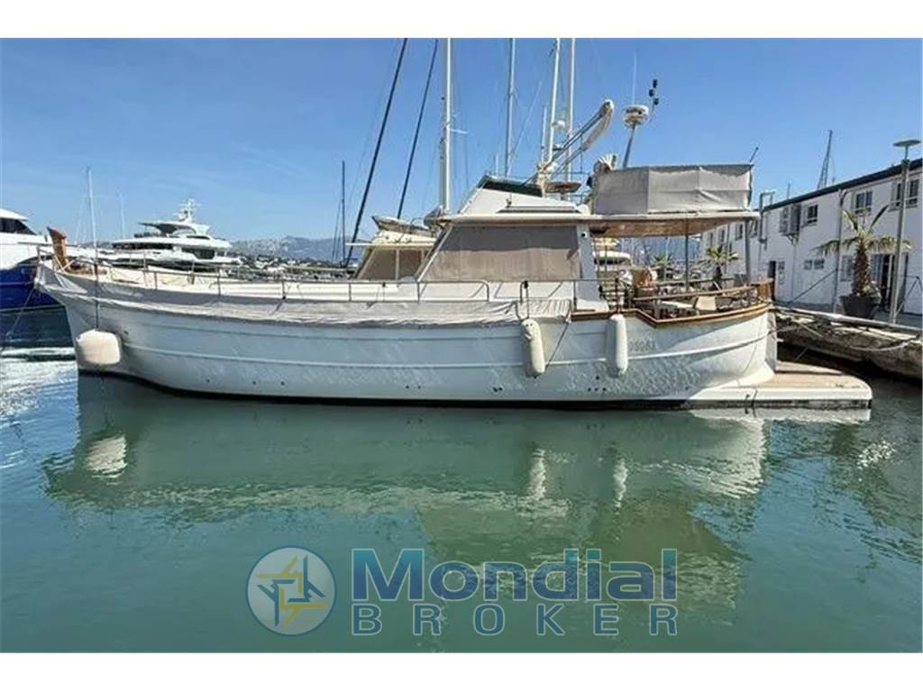 MENORQUIN Yacht 180