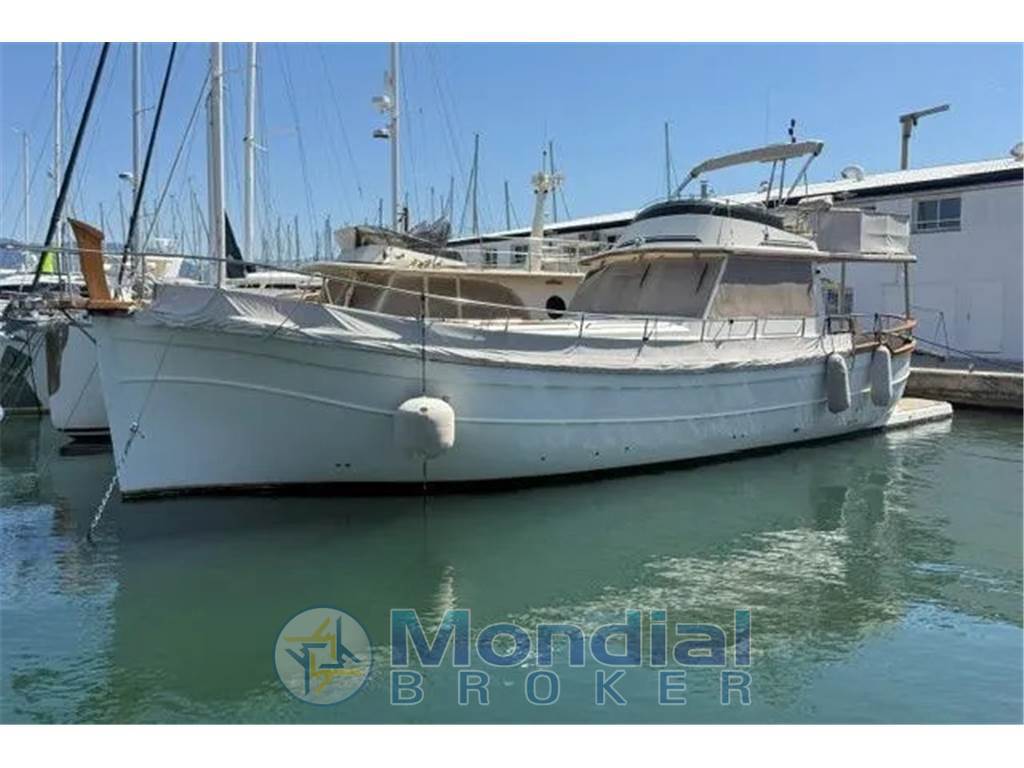 MENORQUIN Yacht 180
