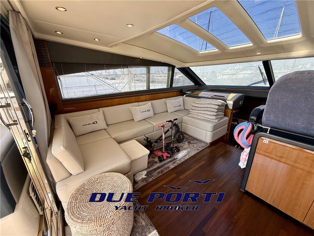 Princess V62