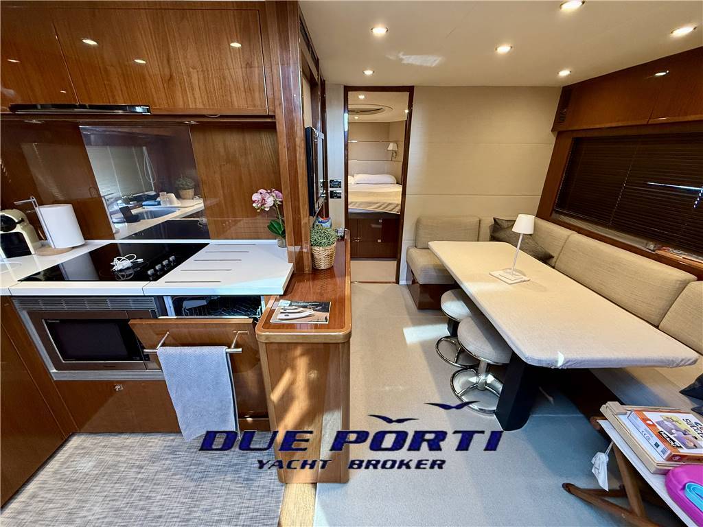 Princess V62