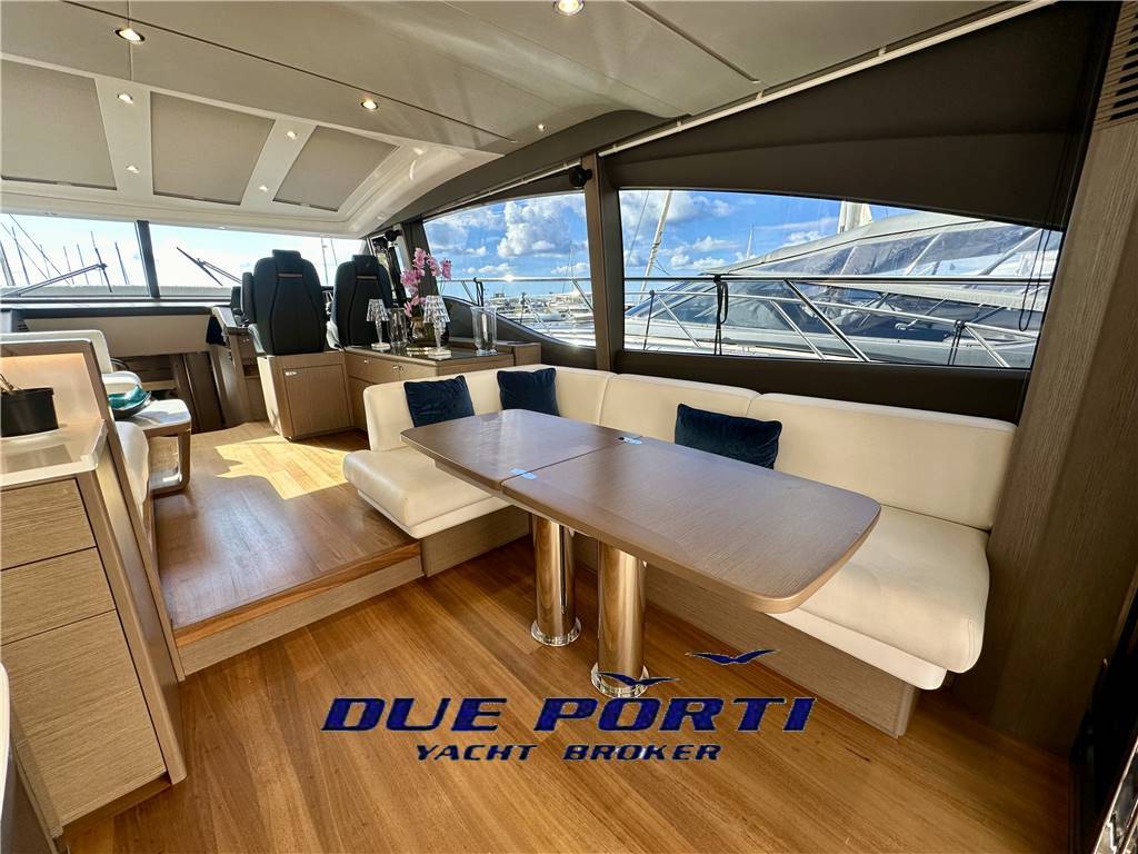 Princess V65