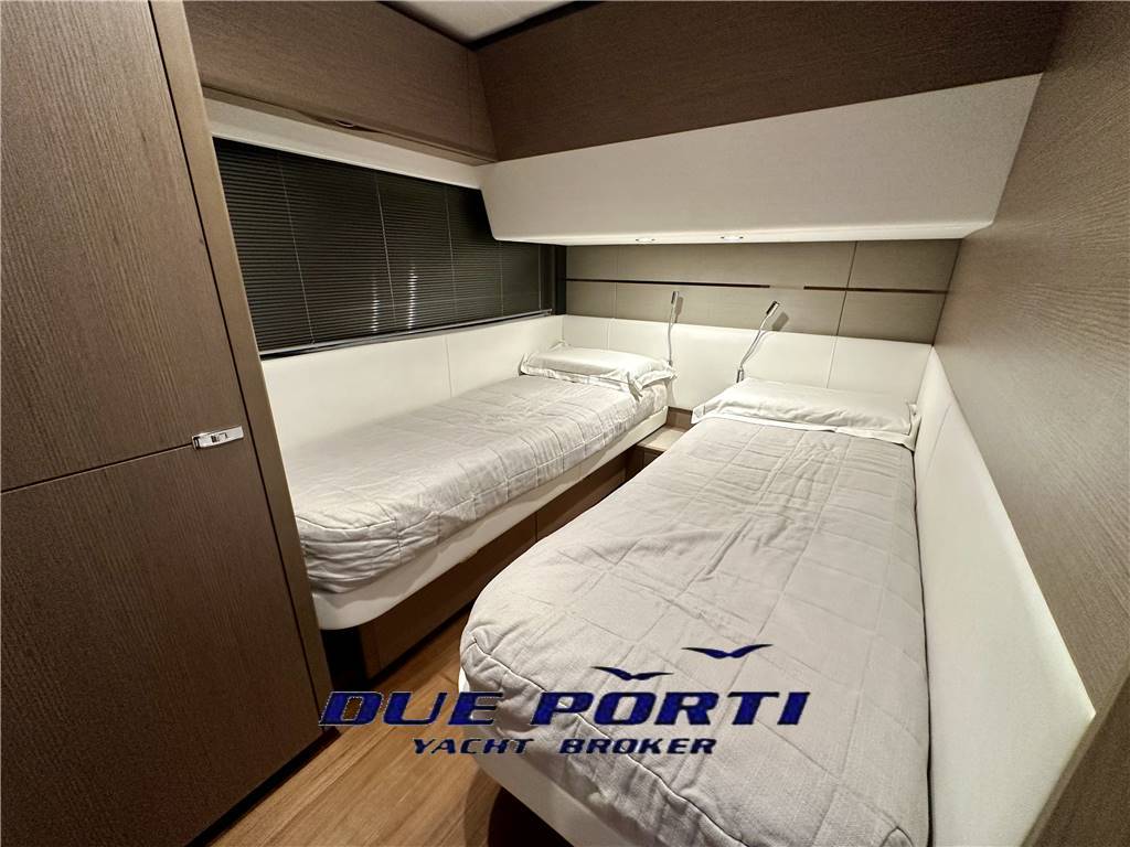 Princess V65