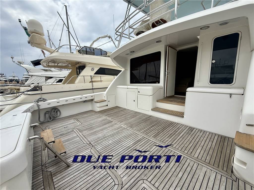 Bertram yacht 630 Convertible