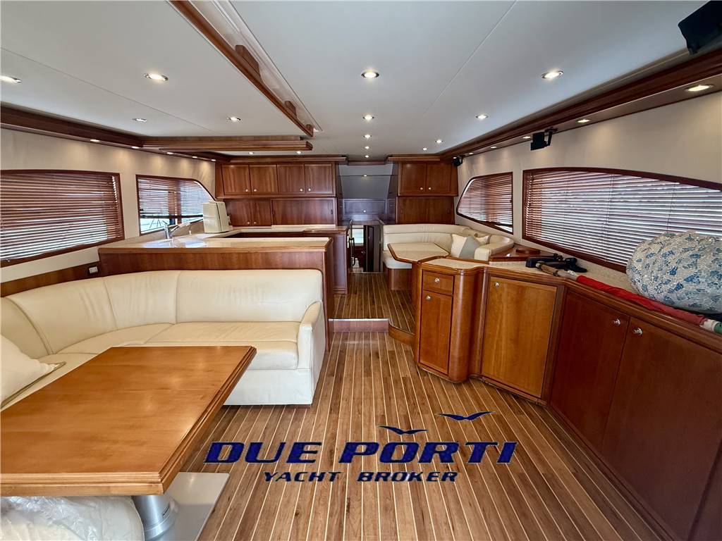 Bertram yacht 630 Convertible