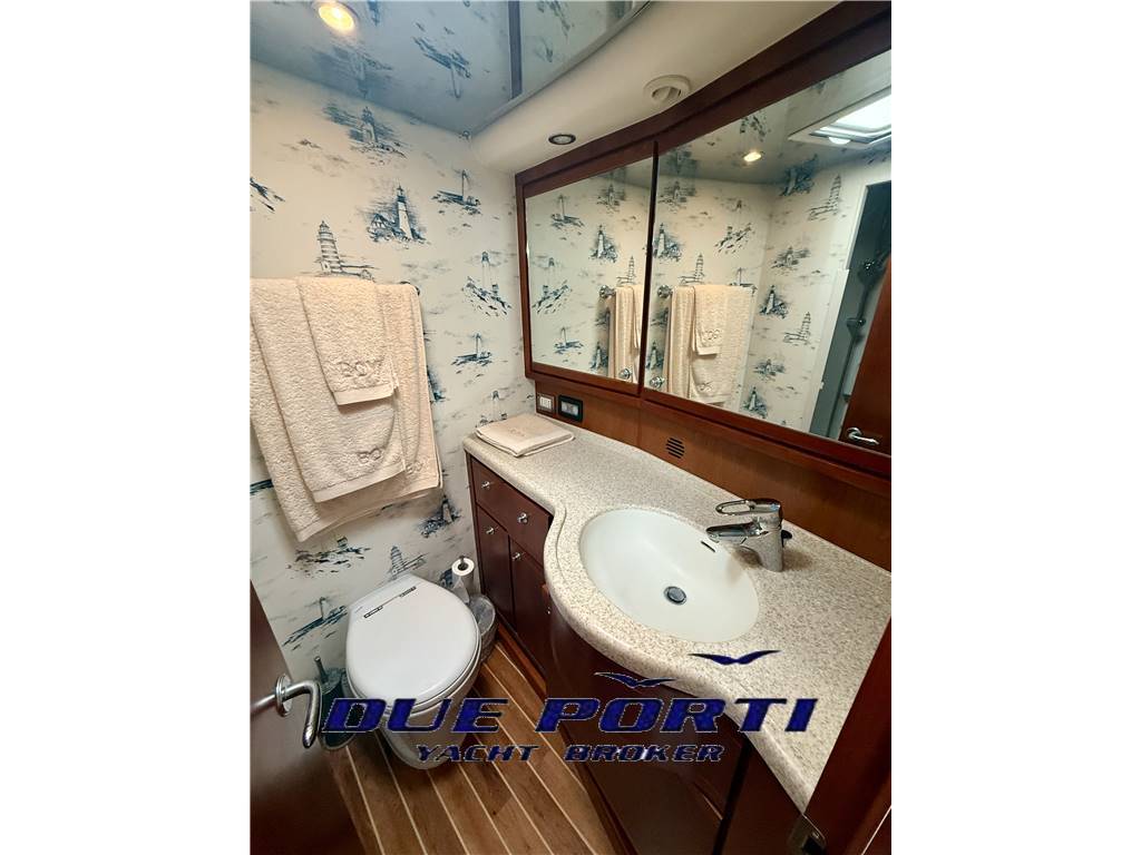 Bertram yacht 630 Convertible