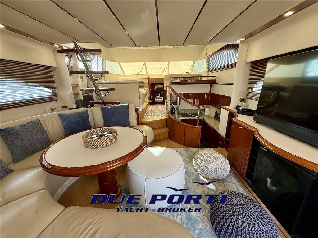 Fairline Squadron 55