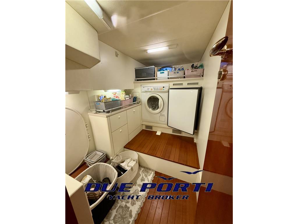 Fairline Squadron 55