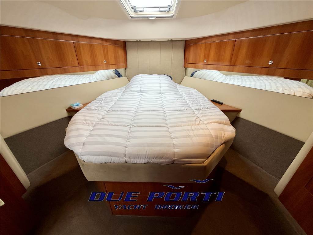 Riviera 45 Flybridge