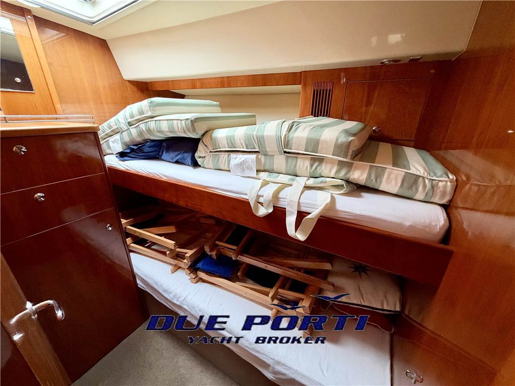 Riviera 45 Flybridge
