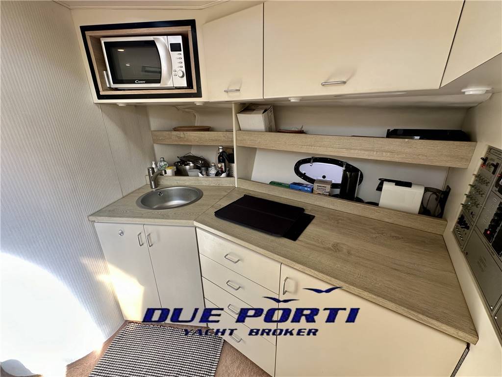 Trojan 10.80 Express