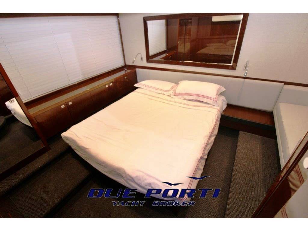 Princess V52