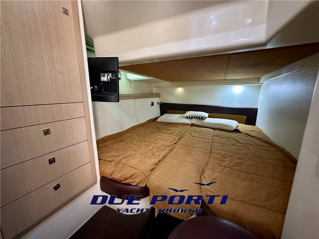 Airon Marine 4300 T-TOP