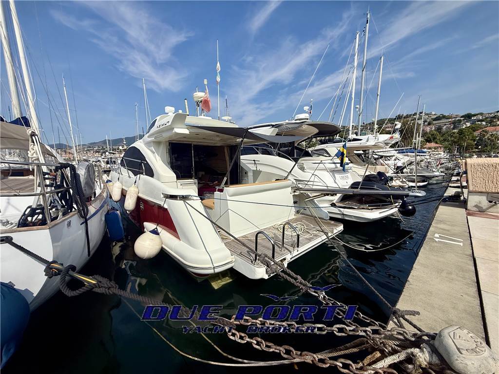 Azimut 43S