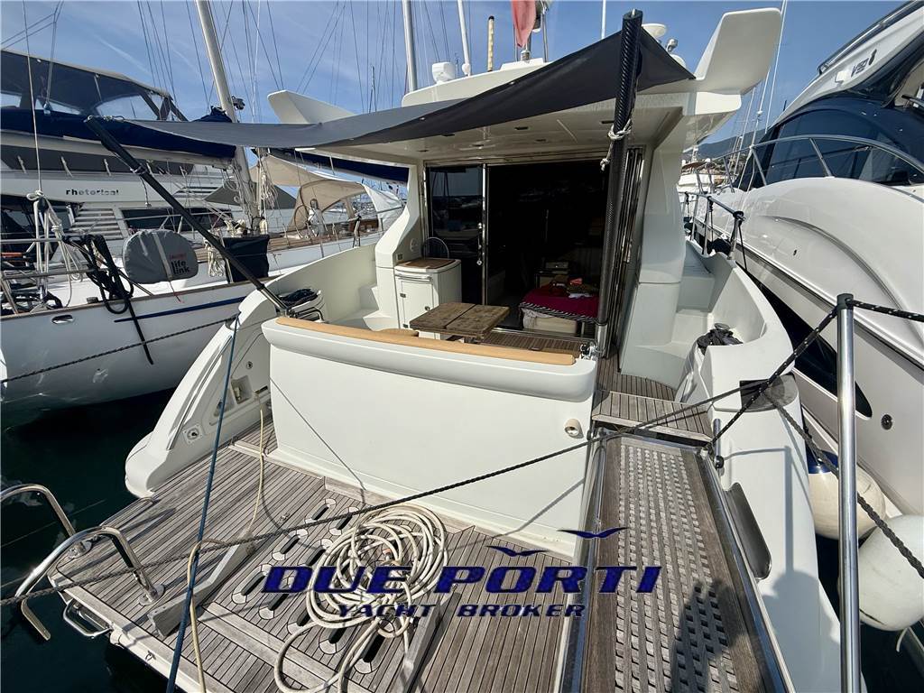 Azimut 43S