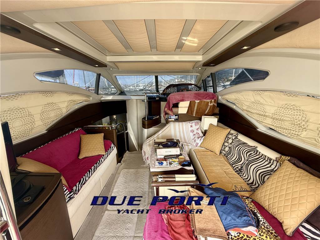 Azimut 43S