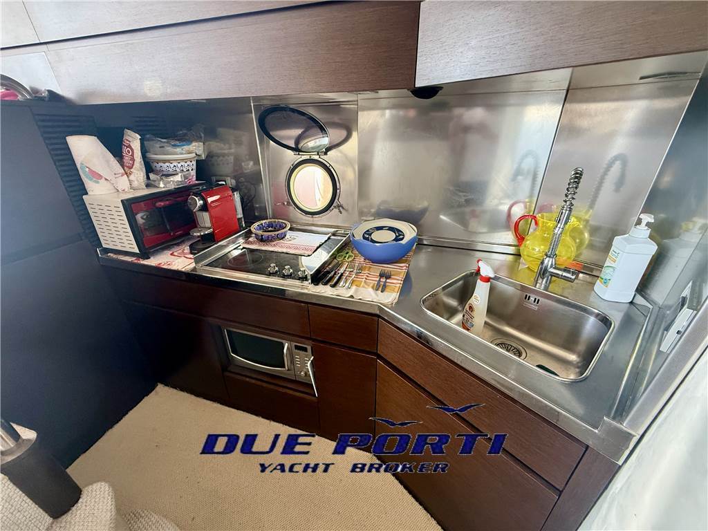 Azimut 43S