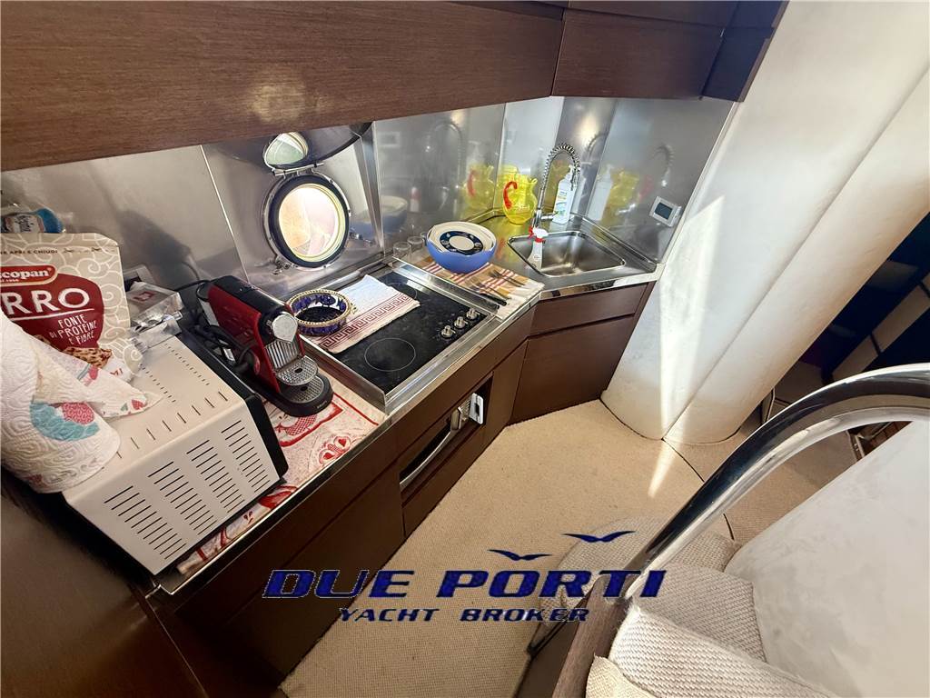 Azimut 43S