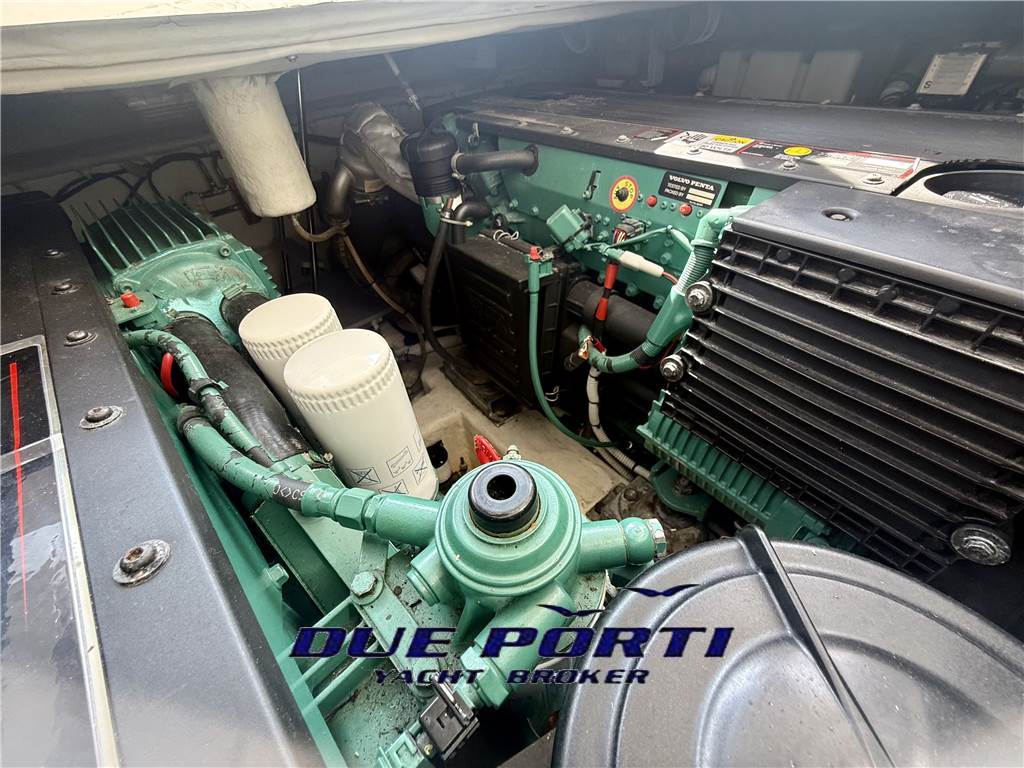 Azimut 43S