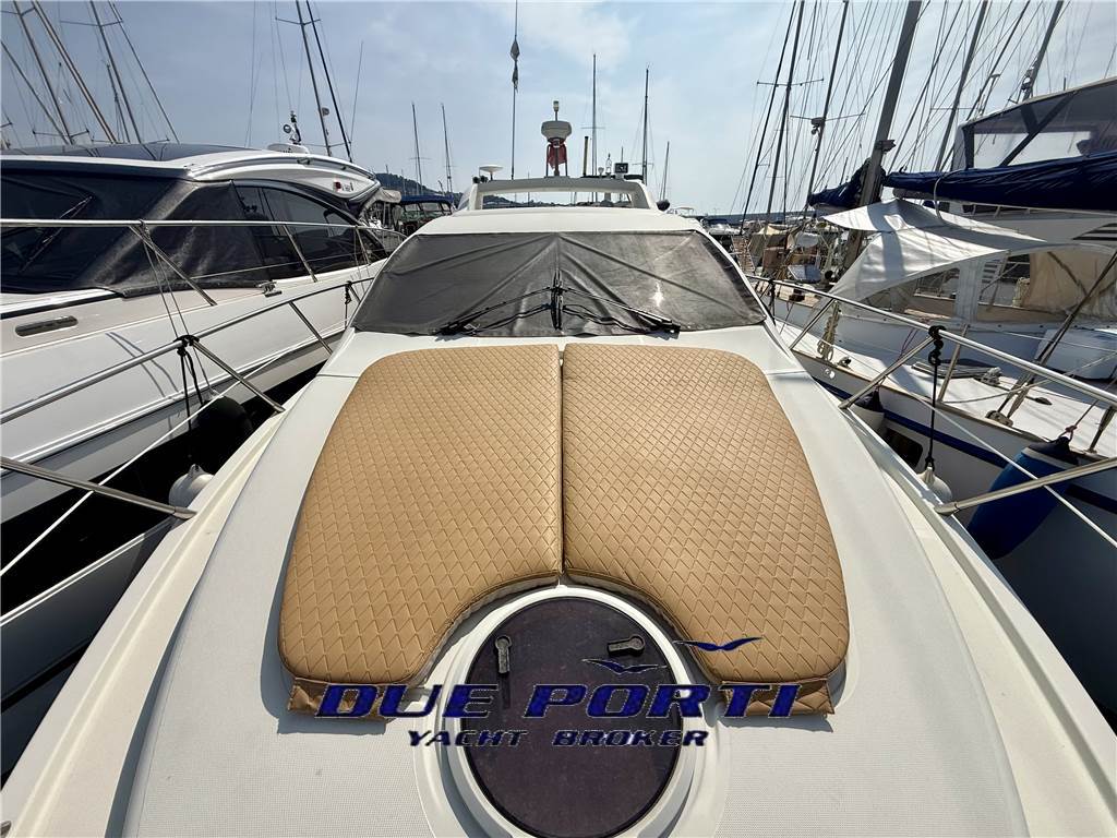 Azimut 43S