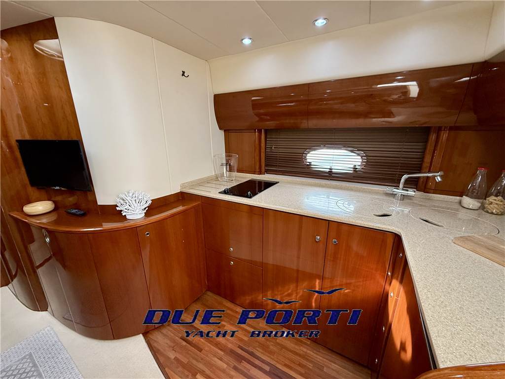 Princess V48