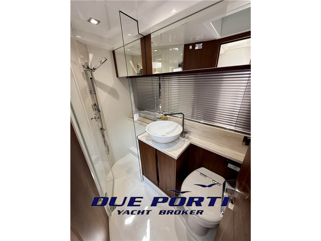 Galeon 460 fly
