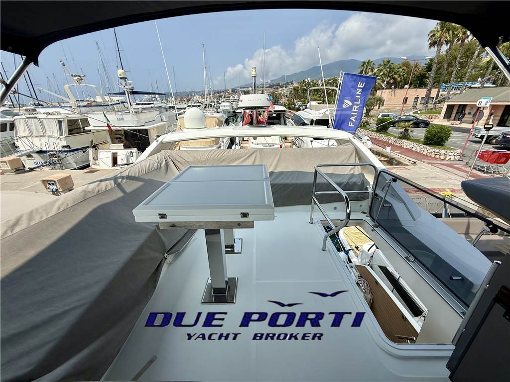 Galeon 460 fly