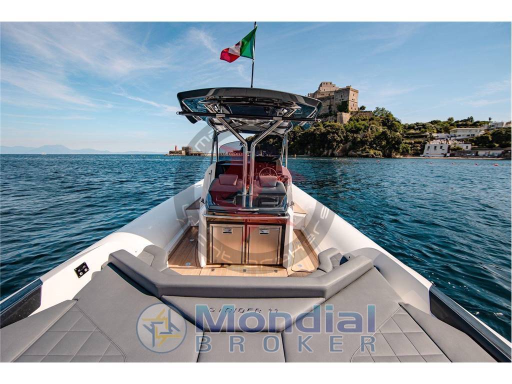 SACS STRIDER 11-SUNDECK