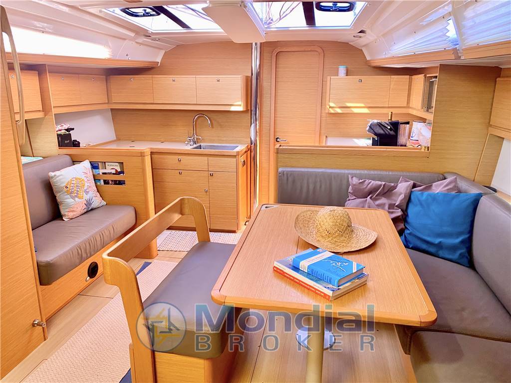 DUFOUR YACHTS DUFOUR 430