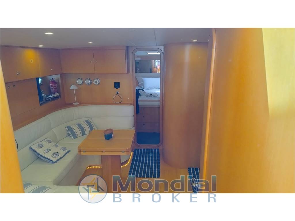 Uniesse 48 open