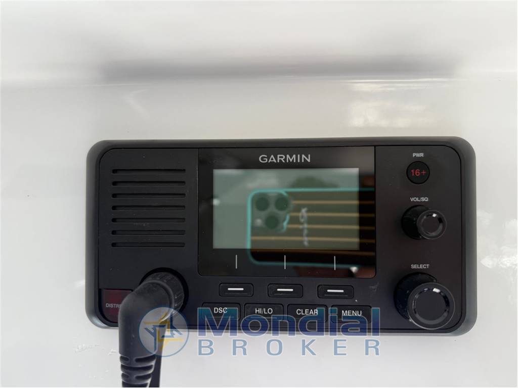 JEANNEAU  MERRY FISCHER MERRY FISHER 1095 FLY