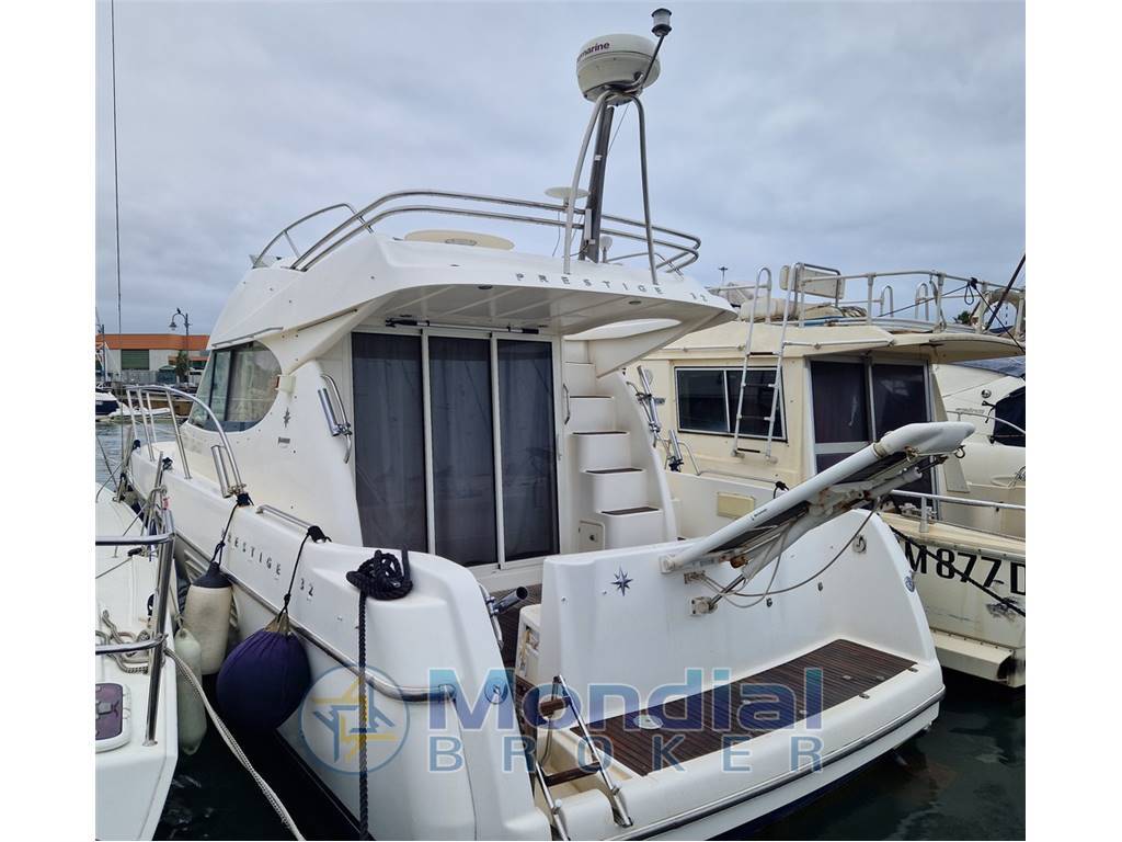 Jeanneau Prestige 32 Fly