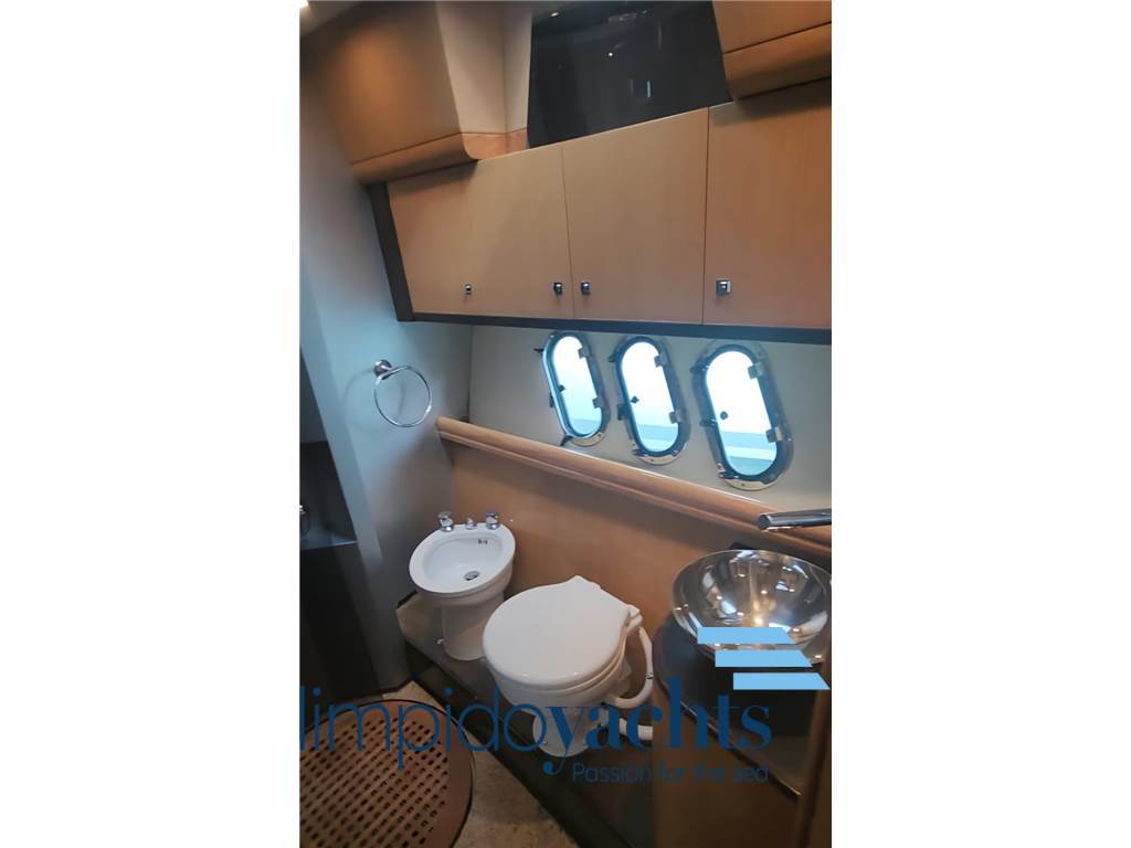 AIRON MARINE 4300 T-TOP