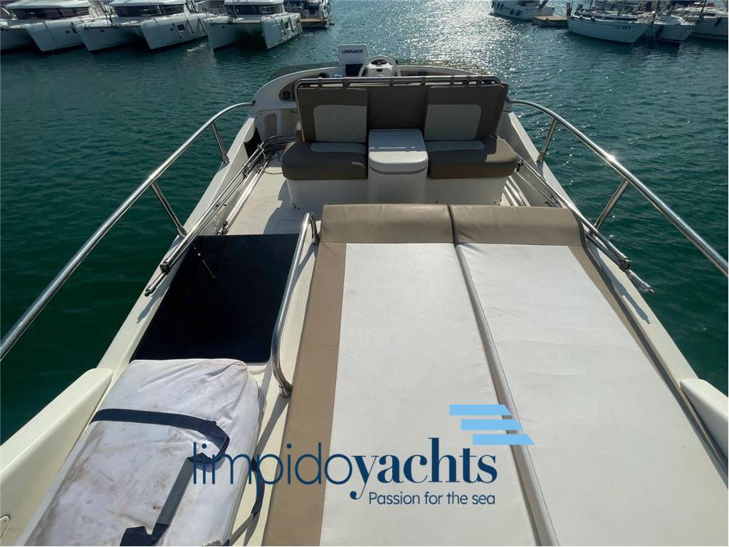 AZIMUT YACHTS SPA 40' FLY