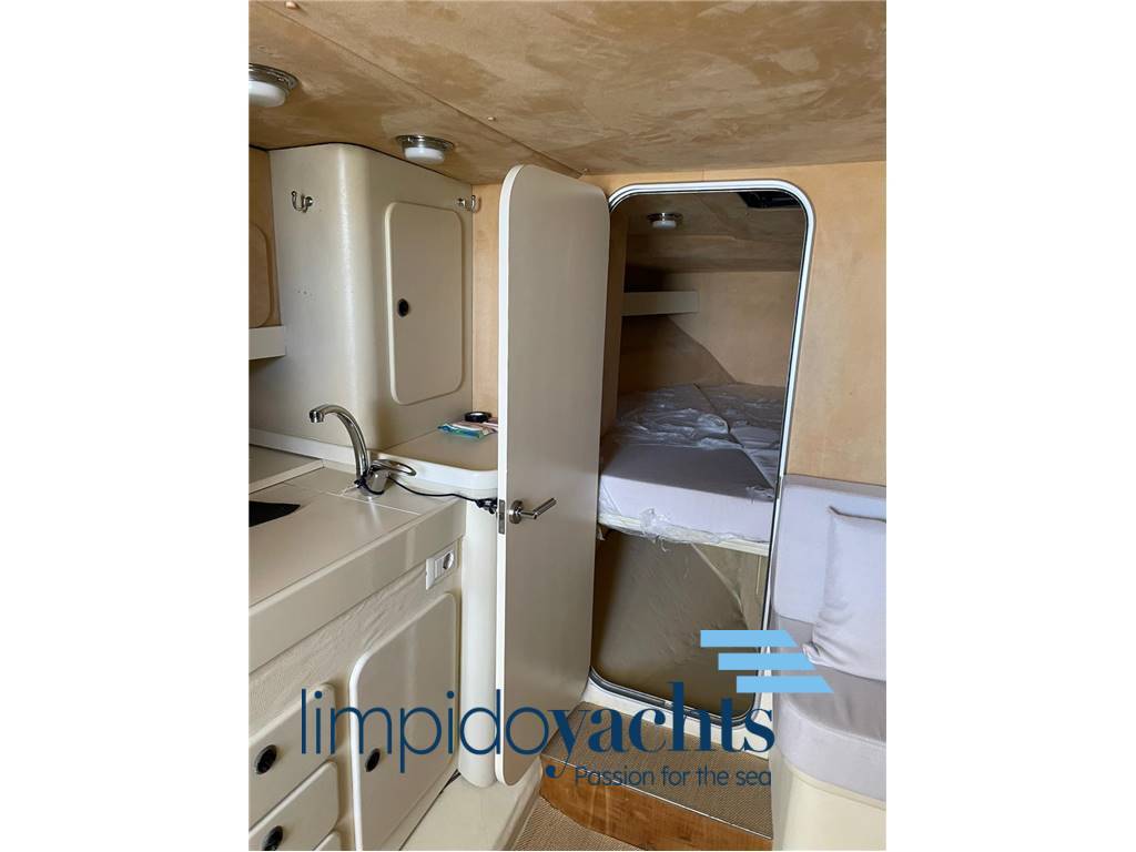 SUNSEEKER SANREMO 33'