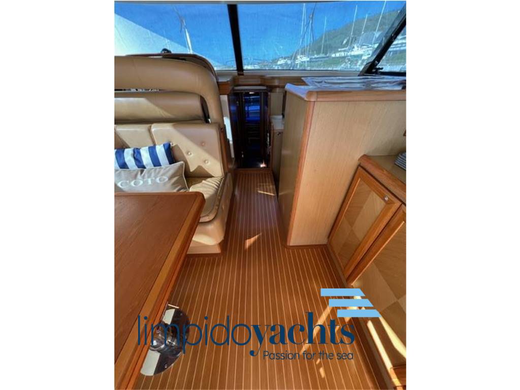 MOCHI CRAFT (Gruppo Ferretti) DOLPHIN 51'