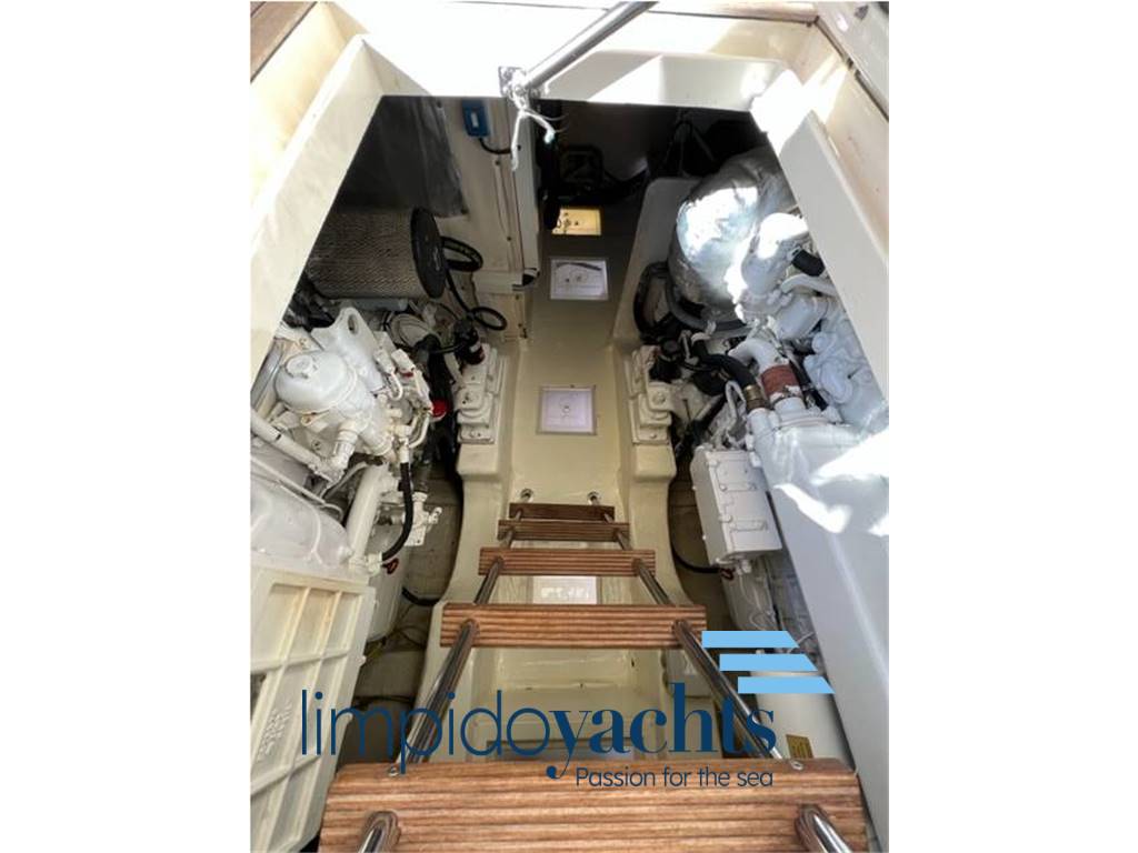 MOCHI CRAFT (Gruppo Ferretti) DOLPHIN 51'