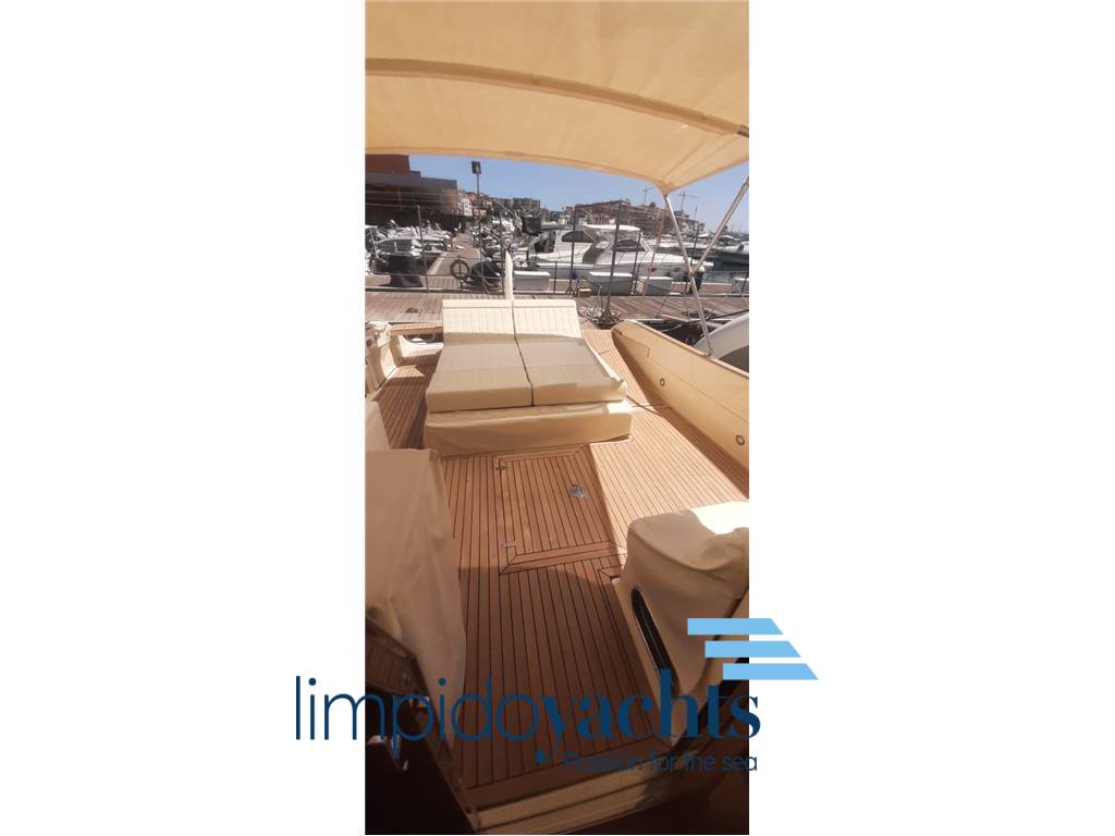 MOCHI CRAFT (Gruppo Ferretti) DOLPHIN 51'