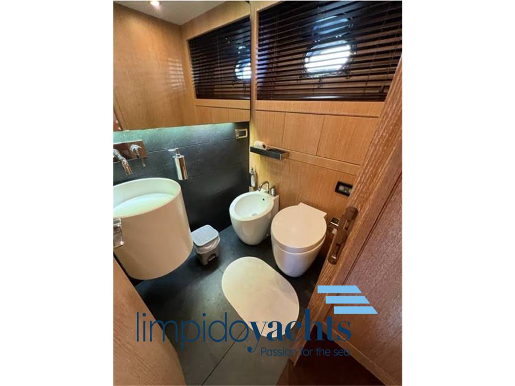 OVERMARINE MANGUSTA 72' HT