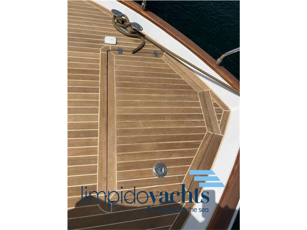 MOCHI CRAFT 51' DOLPHIN