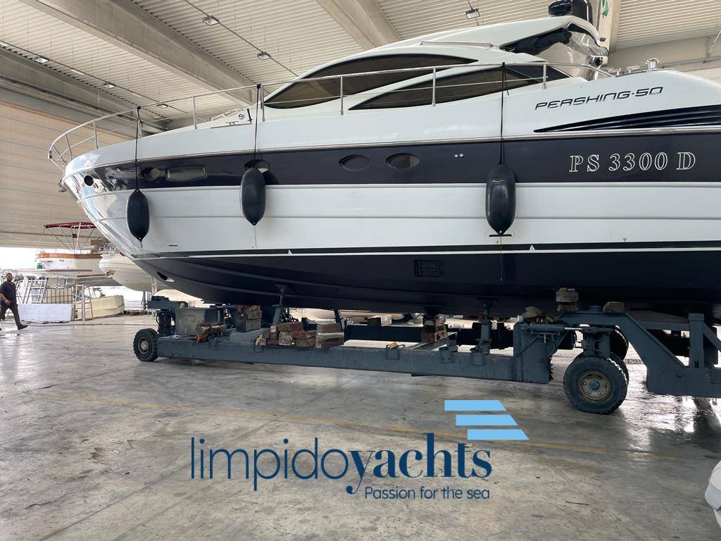 PERSHING 50'