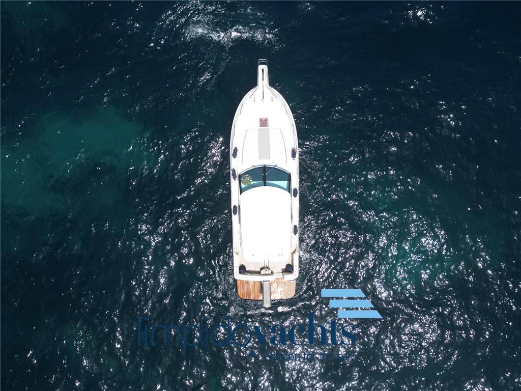 UNIESSE MARINE 42' ht