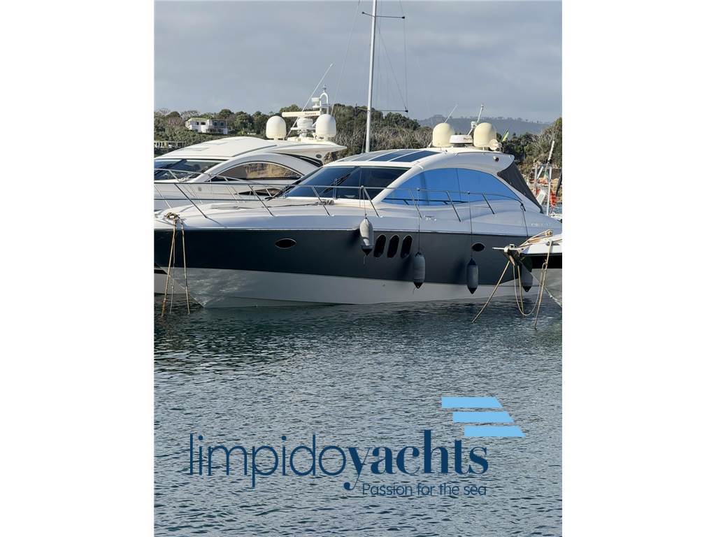 ABSOLUTE YACHTS 47 HT