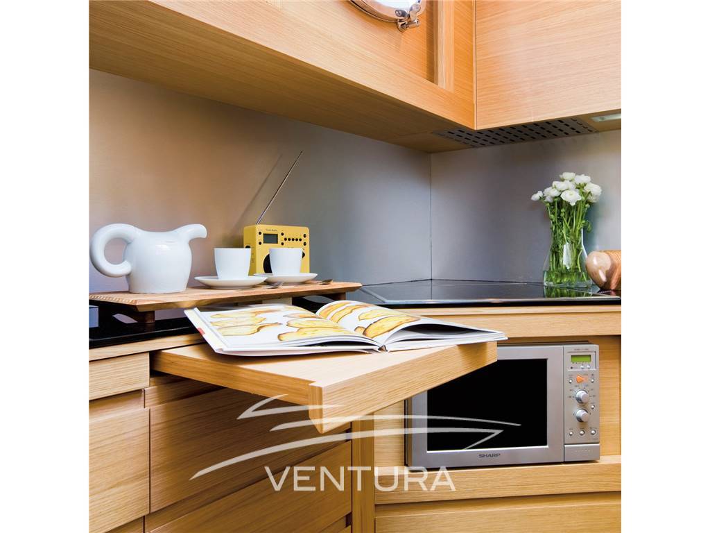 Pershing Pershing 64