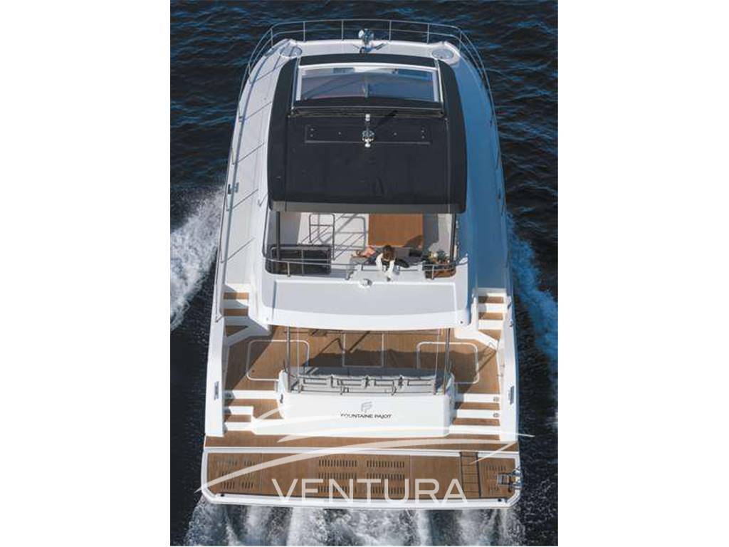 FOUNTAINE PAJOT MY 6