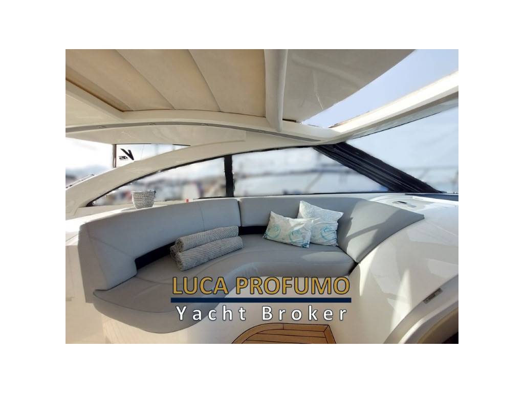 Princess Yachts V45