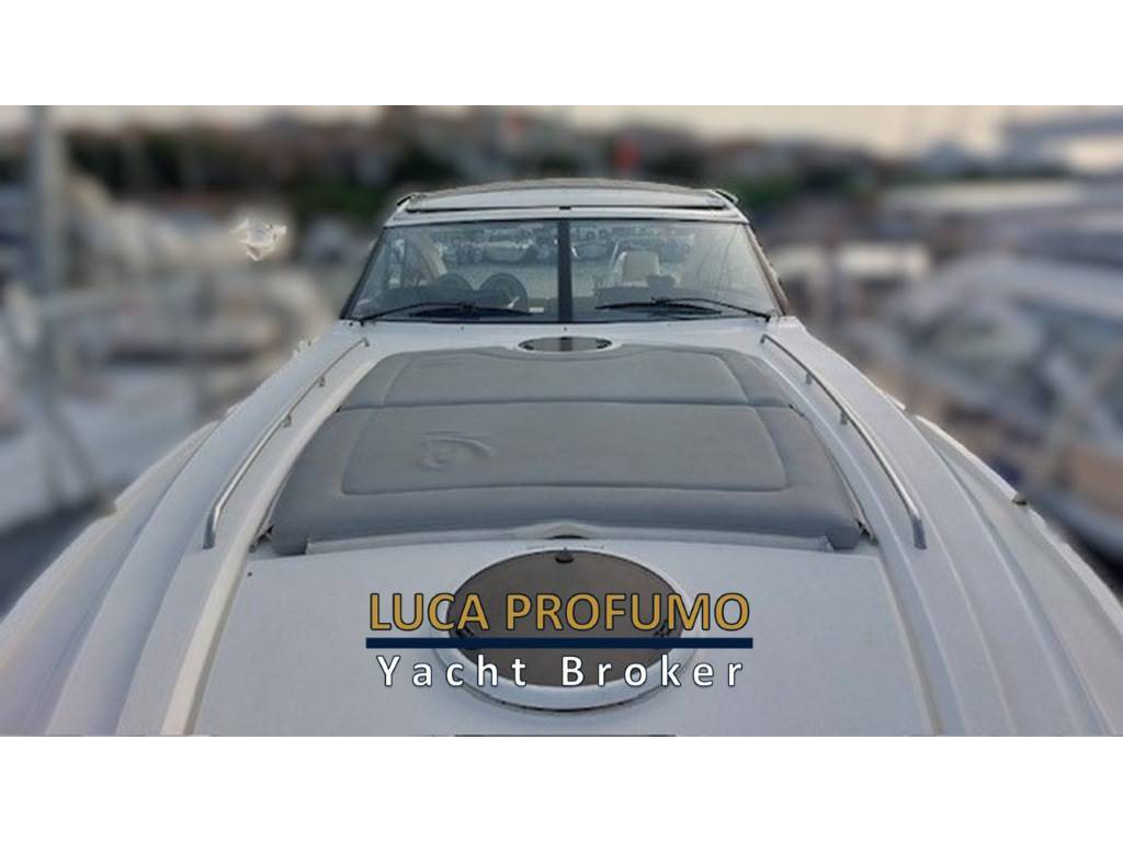 Princess Yachts V45