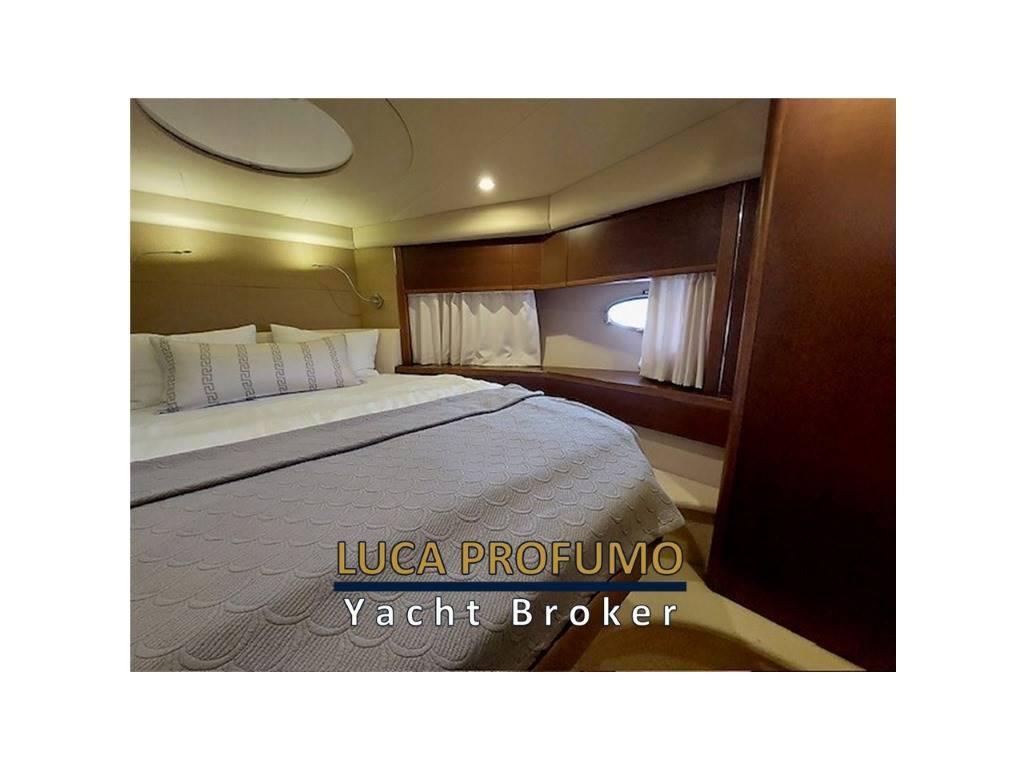 Princess Yachts V45