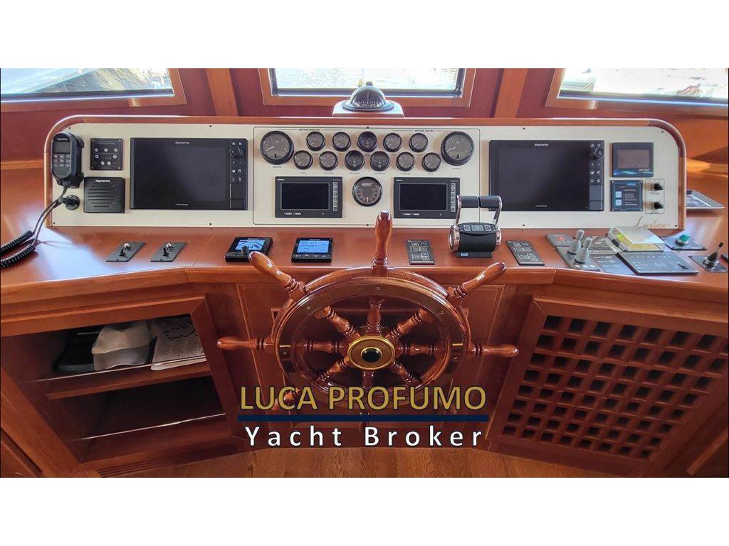 Terranova Yachts 85 Explorer