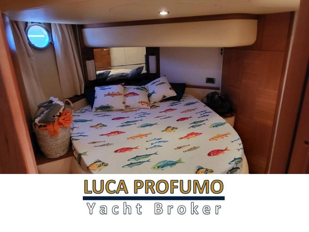 Azimut 50 fly